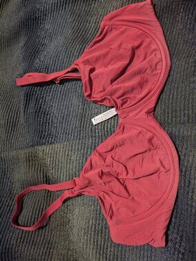 Victoria Secret Wine/Red Unlined Demi Wired 38D Bralette